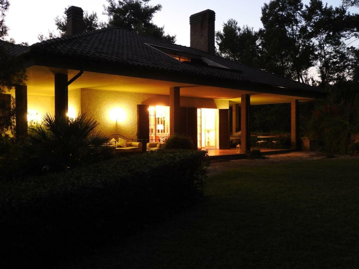 Villa Dall Acqua 페자로 외부 사진