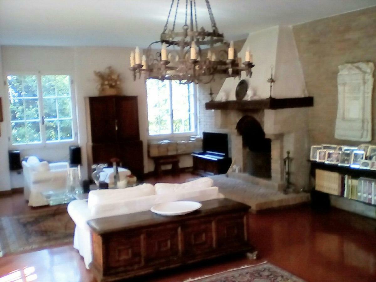 Villa Dall Acqua 페자로 외부 사진