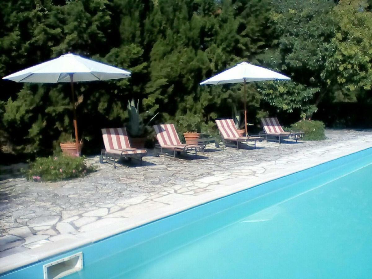 Villa Dall Acqua 페자로 외부 사진