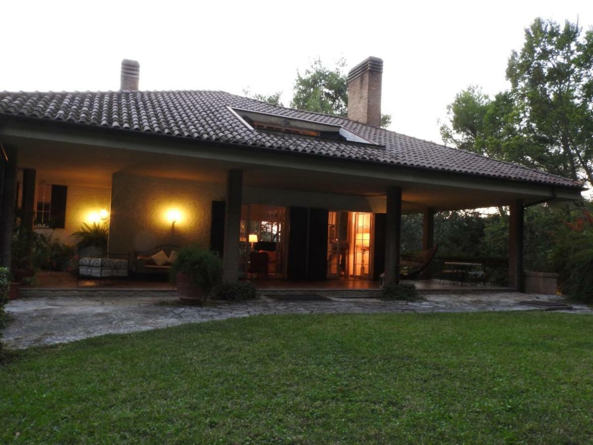 Villa Dall Acqua 페자로 외부 사진