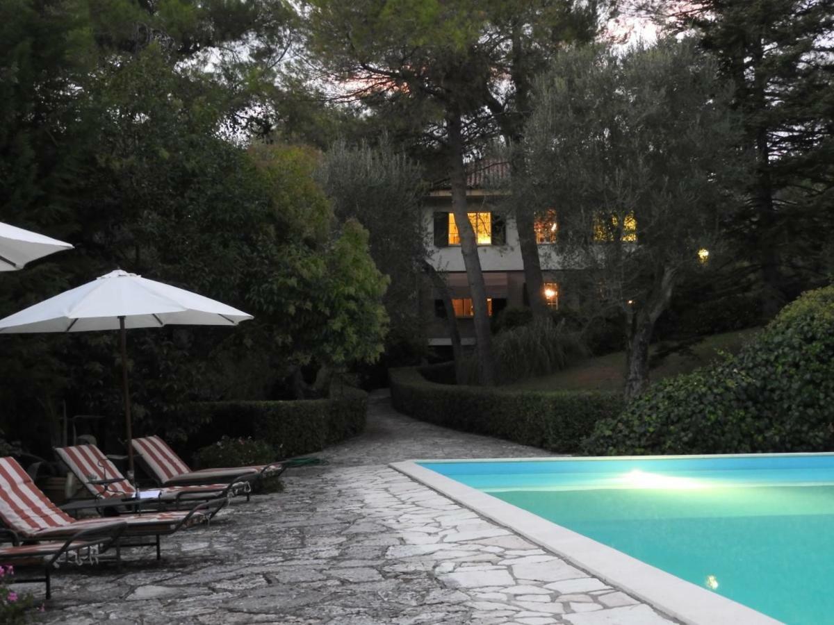 Villa Dall Acqua 페자로 외부 사진